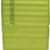 Sea To Summit Comfort Light Zelfopblazende Mat Small, Groen 2 Sea To Summit Comfort Light Zelfopblazende Mat Small, Groen -CAMPZ Winkels sea to summit comfort light si mat small green 1