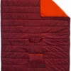 Therm-a-Rest Honcho Poncho Blanket, Rood/oranje -CAMPZ Winkels therm a rest honcho poncho blanket mars red 1
